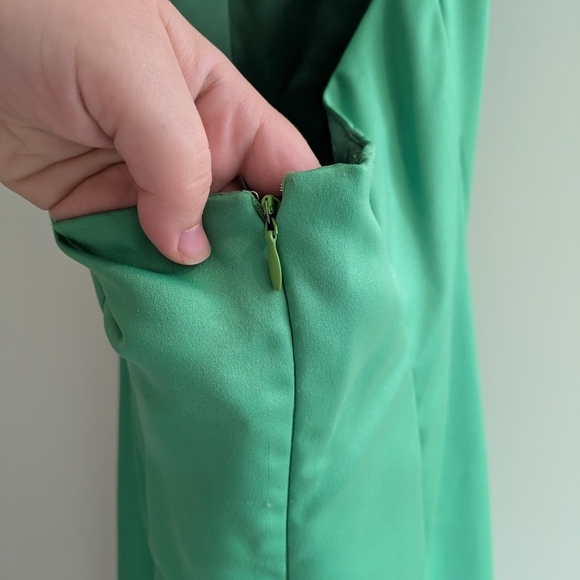 Vintage Y2K Bright Green Satin Formal Dress – US 4 | Fairweather - Picture 5 of 11